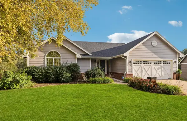 4917 Westbrooke Place, West Des Moines, IA 50266