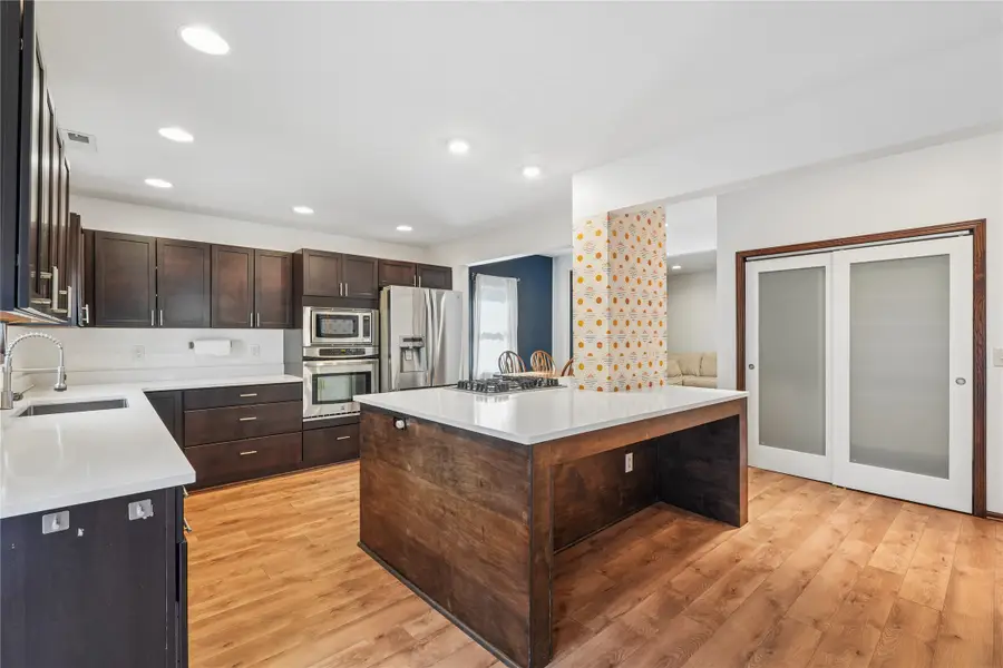 725 27th Street, Des Moines, IA 50312 - #3