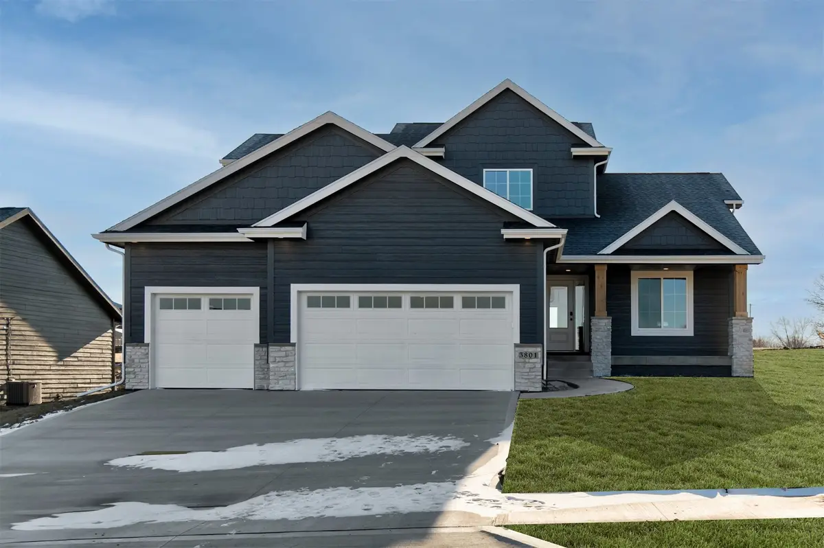3801 SE 30th Street, Ankeny, IA 50021 - #1