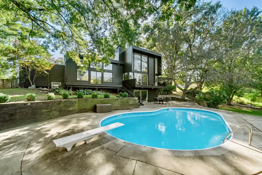 3511 Southern Hills Drive, Des Moines, IA 50321 - #3