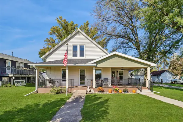 645 Locust Street, Waukee, IA 50263