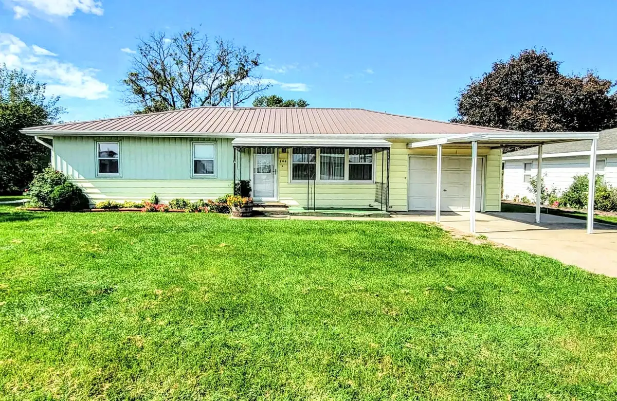 704 NE 6th Street, Greenfield, IA 50849 - #1