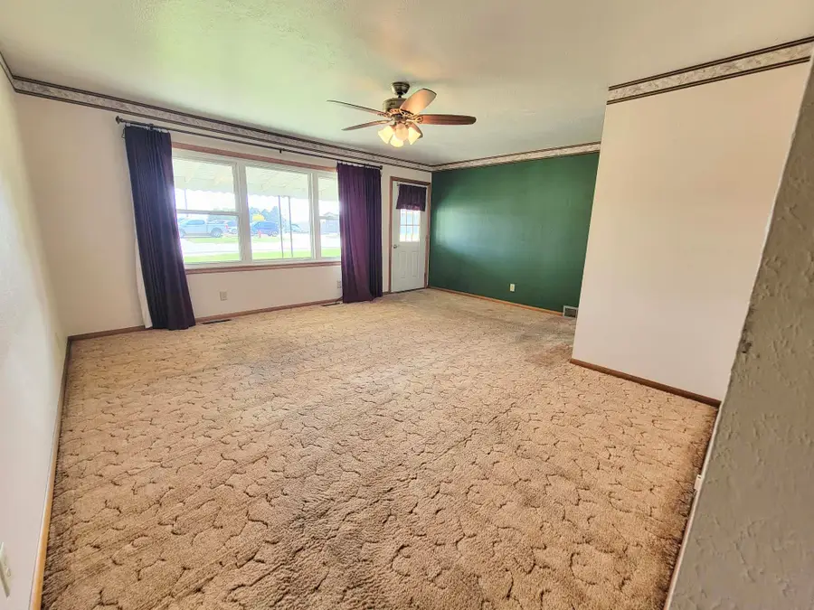 704 NE 6th Street, Greenfield, IA 50849 - #2