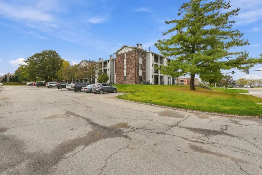 4805 86th Street #32, Urbandale, IA 50322 - #3