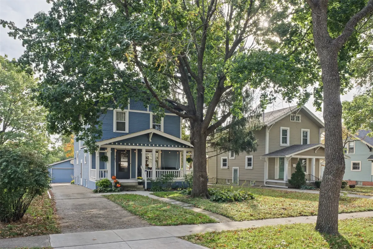 707 37th Street, Des Moines, IA 50312 - #1