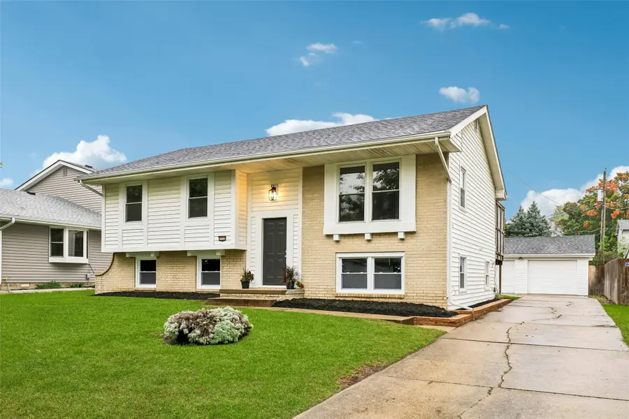 4133 E 23rd Street, Des Moines, IA 50317 - #2