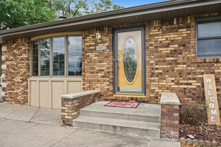 6653 NW 4th Street, Des Moines, IA 50313 - #3