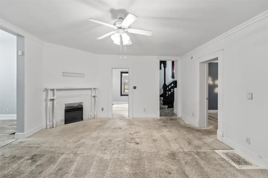 1532 E 9th Street, Des Moines, IA 50316 - #3