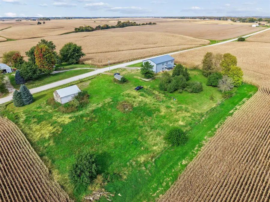 5698 E 64th Street S, Newton, IA 50208 - #2