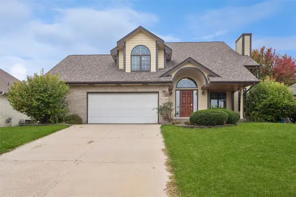 6704 Three Lakes Parkway, Des Moines, IA 50320
