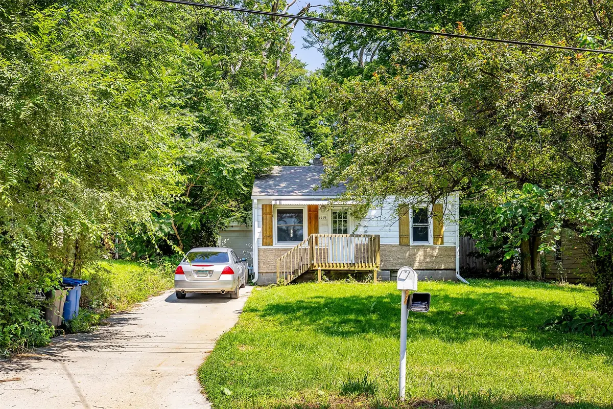 1279 E 36th Street, Des Moines, IA 50317 - #1