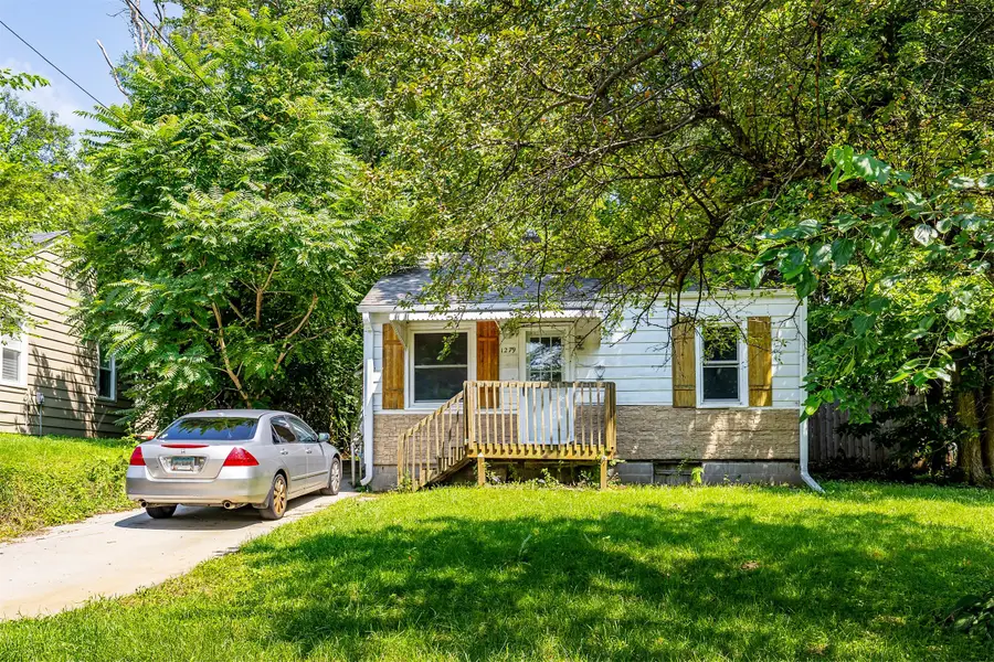 1279 E 36th Street, Des Moines, IA 50317 - #2