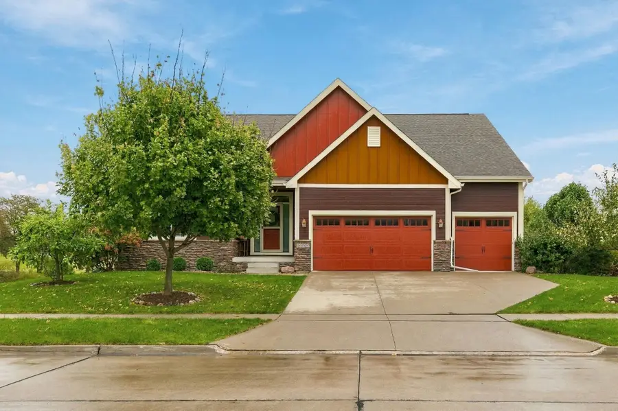 16000 N Valley Drive, Urbandale, IA 50323 - #2