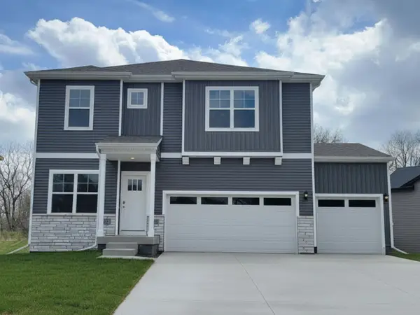 134 10th Avenue Ne, Altoona, IA 50009