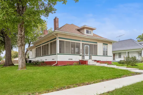 409 S 3rd Street, Indianola, IA 50125