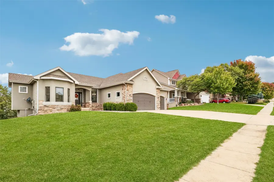 16891 Alpine Court, Clive, IA 50325 - #2