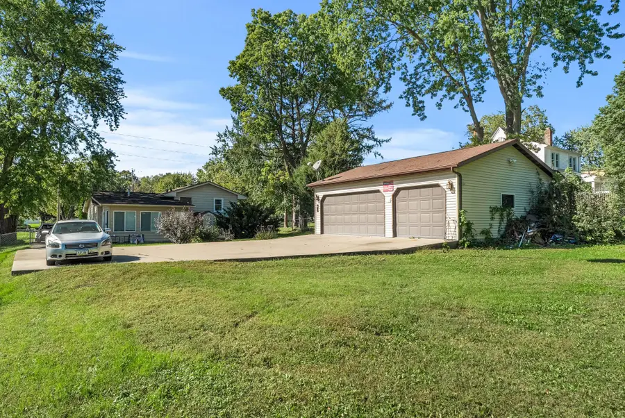3815 E 29th Street, Des Moines, IA 50317 - #2