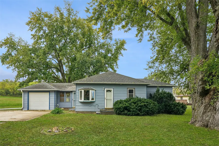 715 W High Street, Colfax, IA 50054 - #2