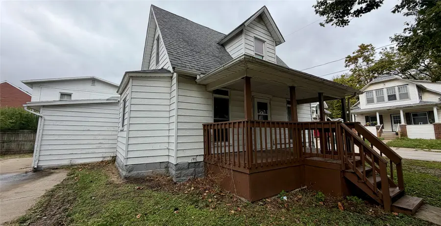 214 N 4th Street, Knoxville, IA 50138 - #2
