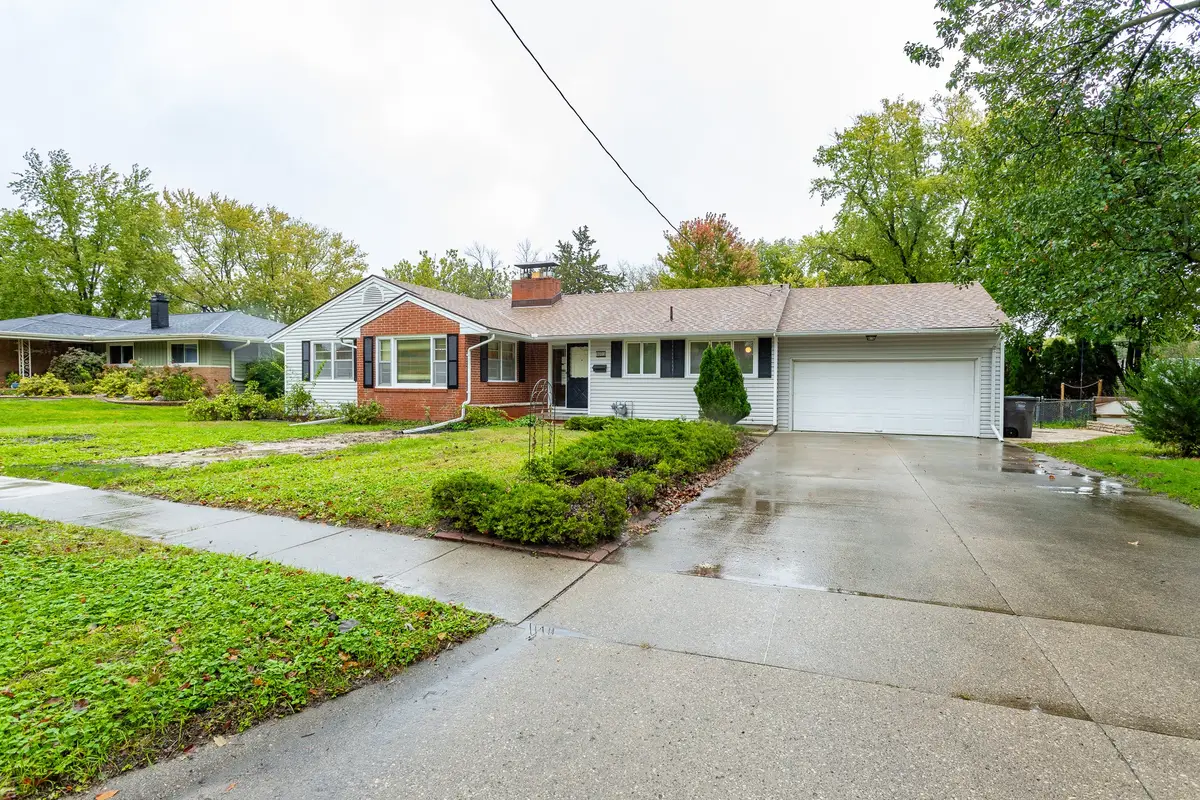 4013 29th Street, Des Moines, IA 50310 - #1
