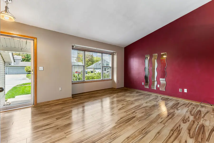 140 Ashland Court, Waukee, IA 50263 - #3