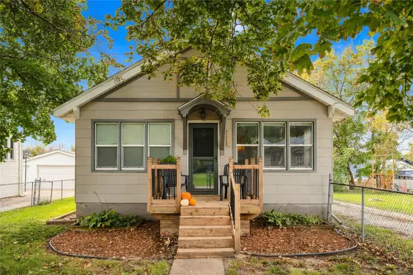 2512 E 41st Street, Des Moines, IA 50317