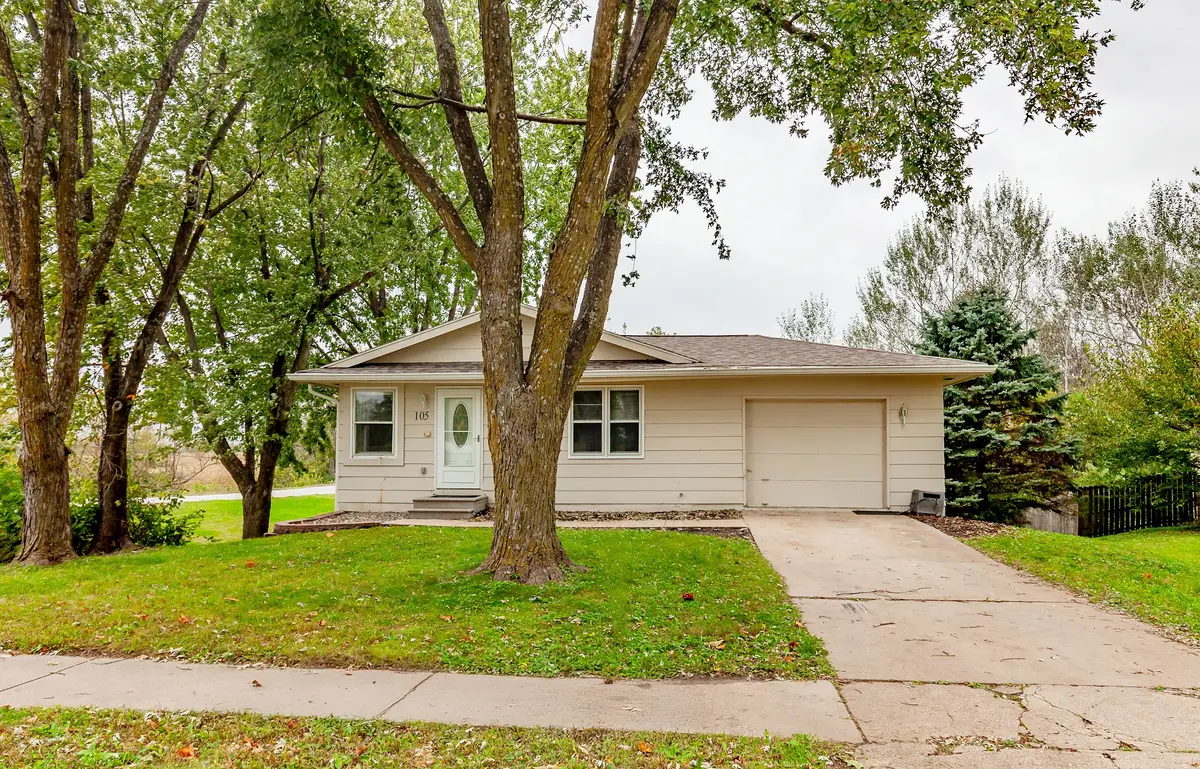 105 Cherry Street, Norwalk, IA 50211 - #1