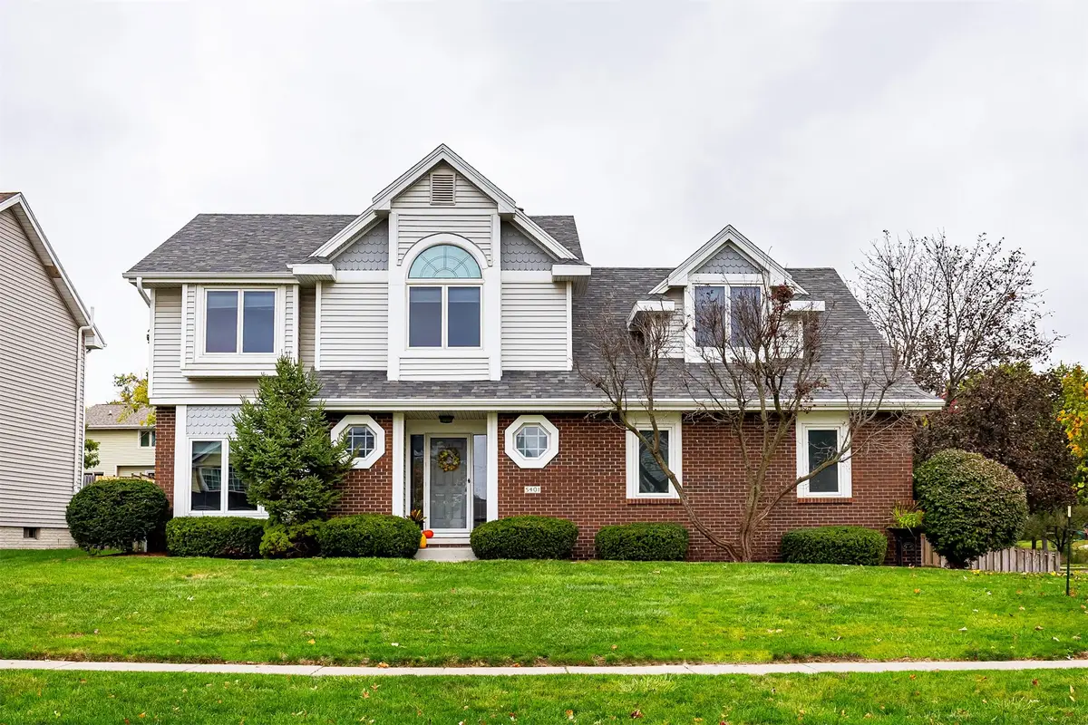 5401 Cody Drive, West Des Moines, IA 50266 - #1