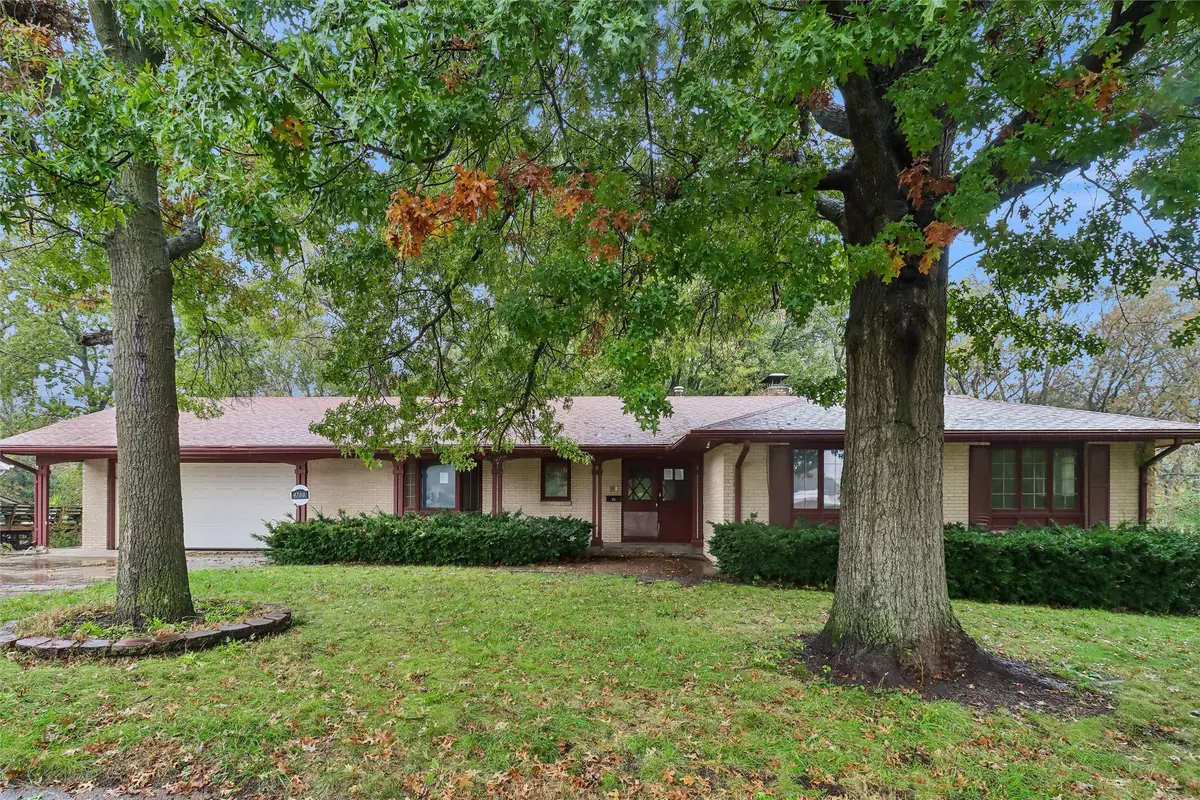 4700 40th Street, Des Moines, IA 50310 - #1