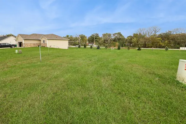 508 Pine Avenue, Norwalk, IA 50211