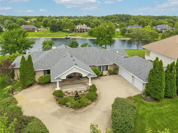 720 SE Southfork Drive, Waukee, IA 50263