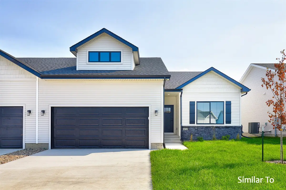 9141 Robinson Drive, West Des Moines, IA 50266 - #1
