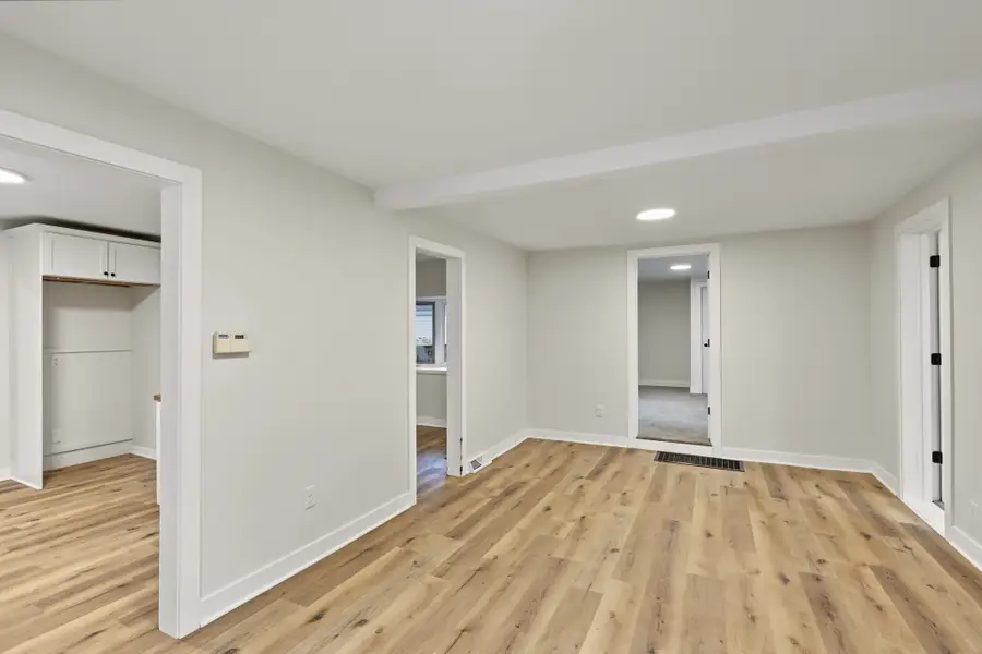 509 E Thornton Avenue, Des Moines, IA 50315 - #2