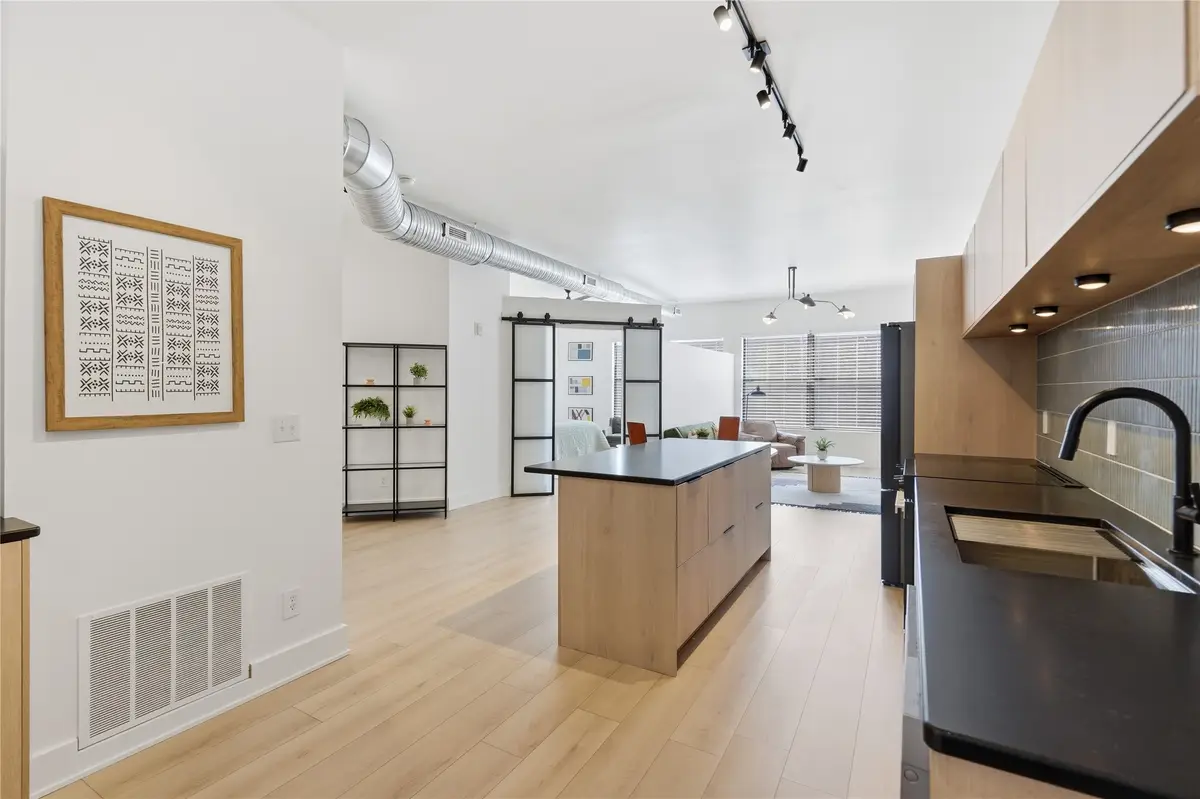 400 E Locust Street #301, Des Moines, IA 50309 - #1