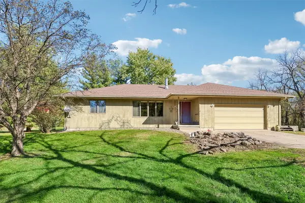 25349 288th Trail, Adel, IA 50003