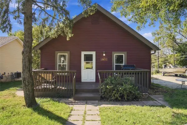 5802 SW 3rd Street, Des Moines, IA 50315