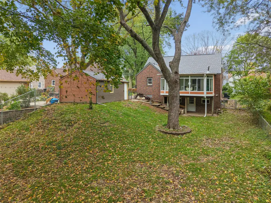 2804 62nd Street, Des Moines, IA 50322 - #3