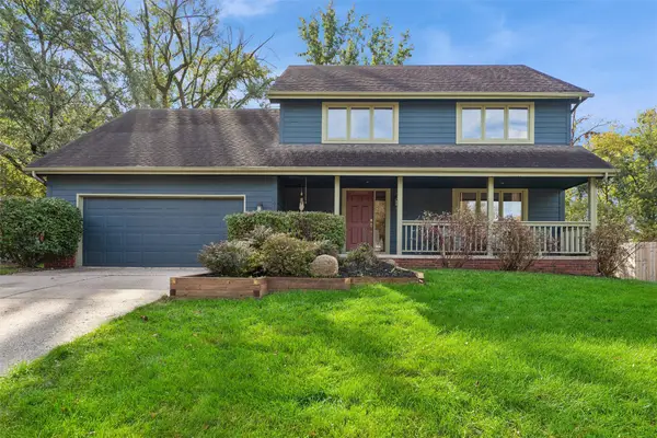 7024 Holcomb Avenue, Urbandale, IA 50322