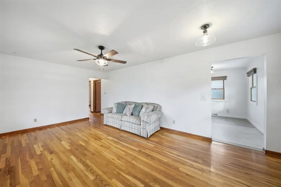 605 Ash Street, Carlisle, IA 50047 - #3