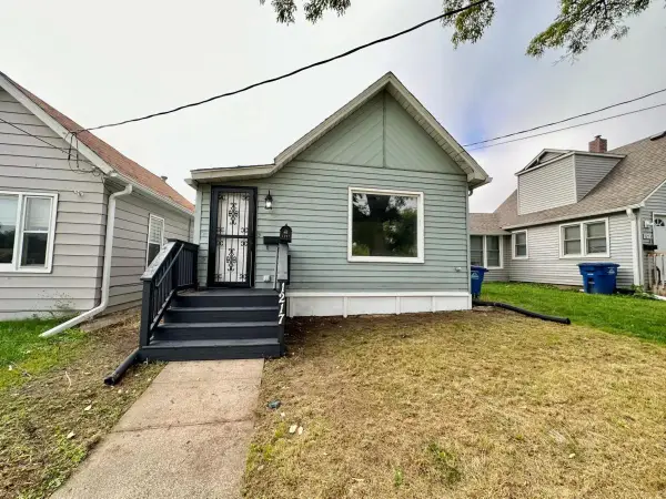1217 Filmore Street, Des Moines, IA 50316