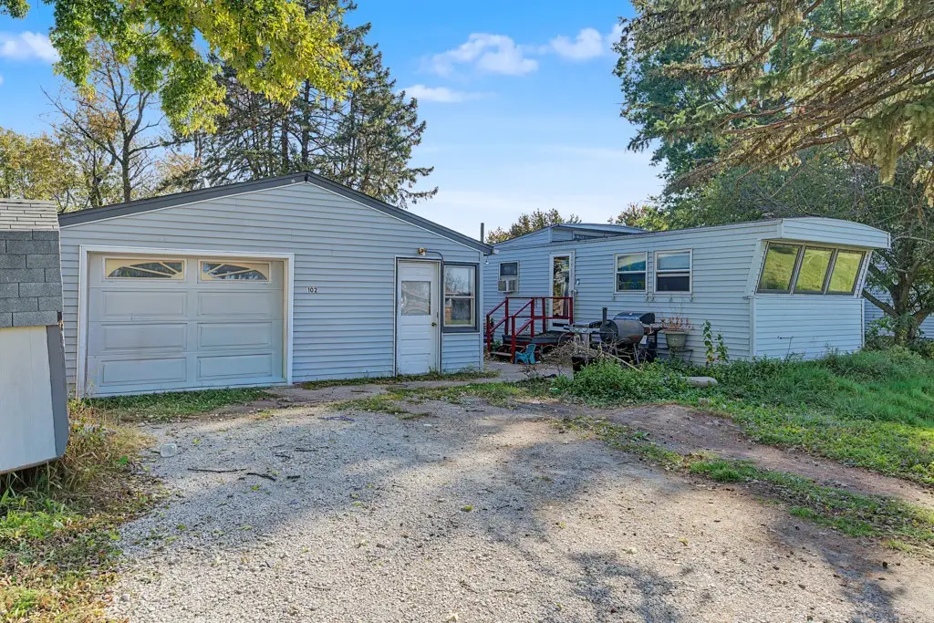 102 S Kenwood Boulevard, Indianola, IA 50125 - #1