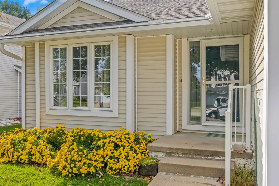 5436 NW 92nd Street, Johnston, IA 50131 - #2
