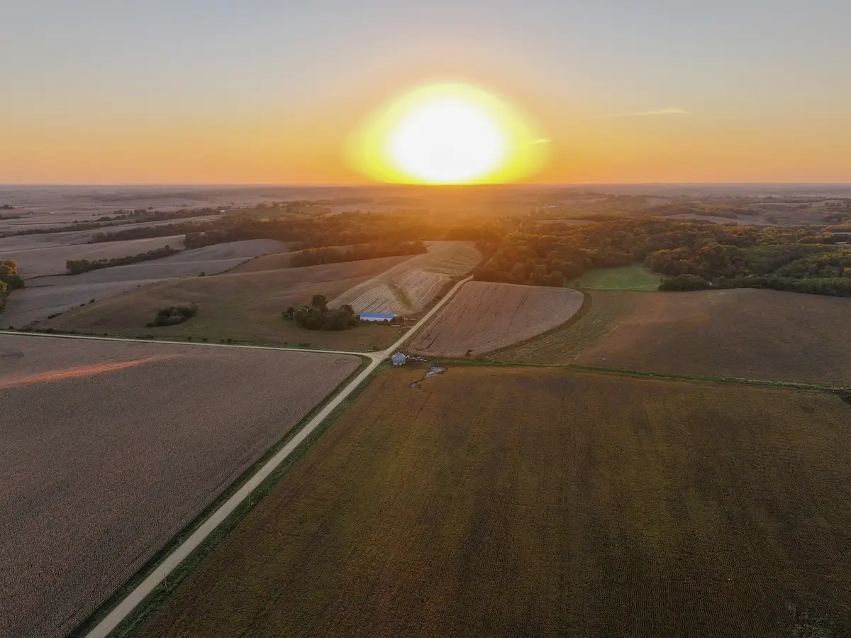 County Road E56 Road, Goose Lake, IA 52750 - #1