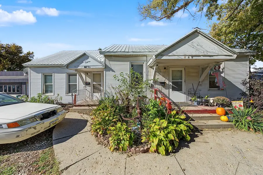807 S Jefferson Way, Indianola, IA 50125 - #2