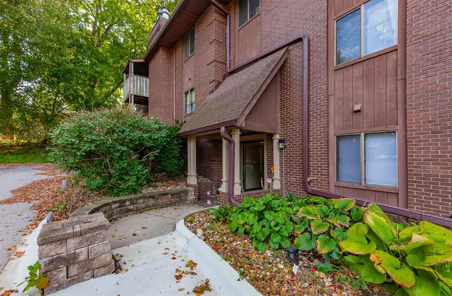 1235 66th Street #14, Windsor Heights, IA 50324 - #2