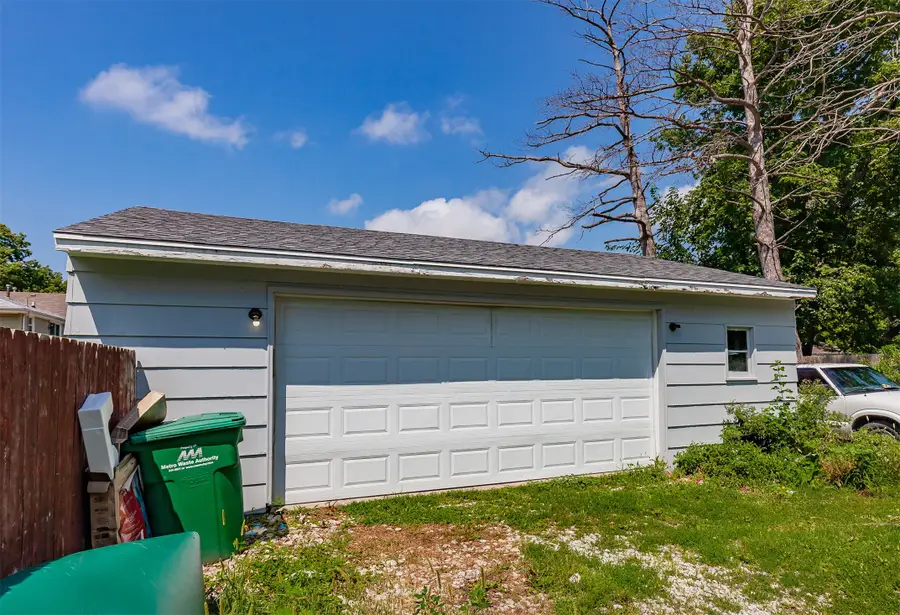 3817 14th Street, Des Moines, IA 50313 - #3