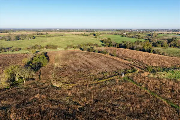 Quest Road, Leon, IA 50144