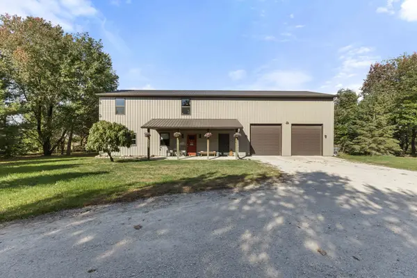 19597 Hilltop Court, Perry, IA 50220