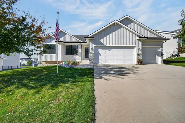 309 Braeburn Drive, Norwalk, IA 50211
