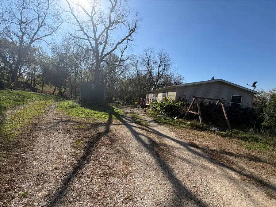 3263 Lincoln Street, Newton, IA 50208 - #2